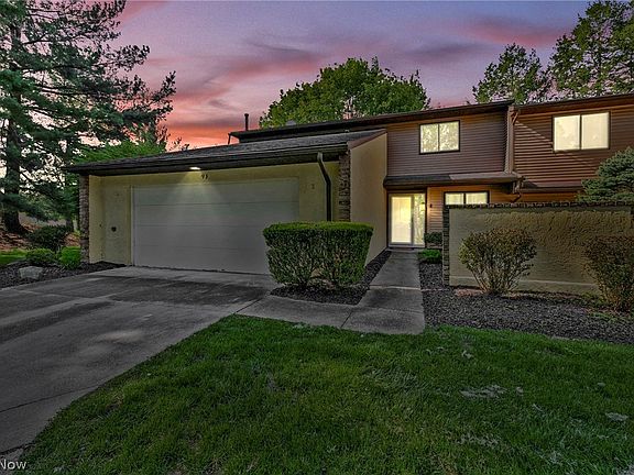 3rd image of 93 Silver Valley Blvd