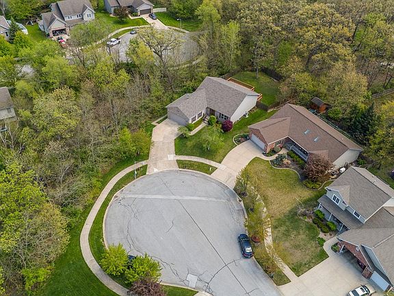4th image of 8801 W 128th Ct