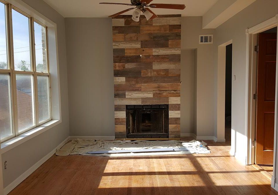 1st image of 4727 W Warwick Ave #2