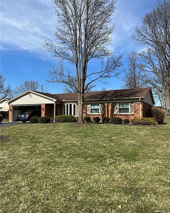 1st image of 2761 Delavan Dr