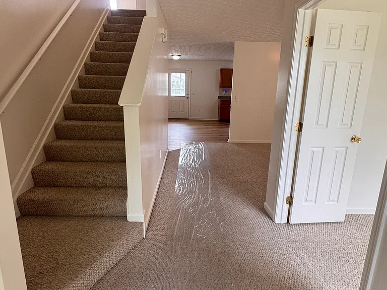 8175 Grant Park Ave — Photo 46