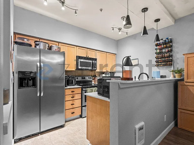 18930 Bothell Everett Hwy #E201 — Photo 7