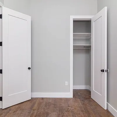 Rented by Nooklyn NYC LLC | media 65