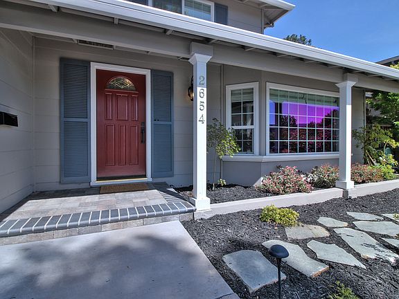 4th image of 2654 Hill Park Dr