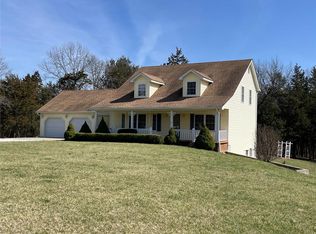 20712 Columbine Dr, Warrenton, MO 63383