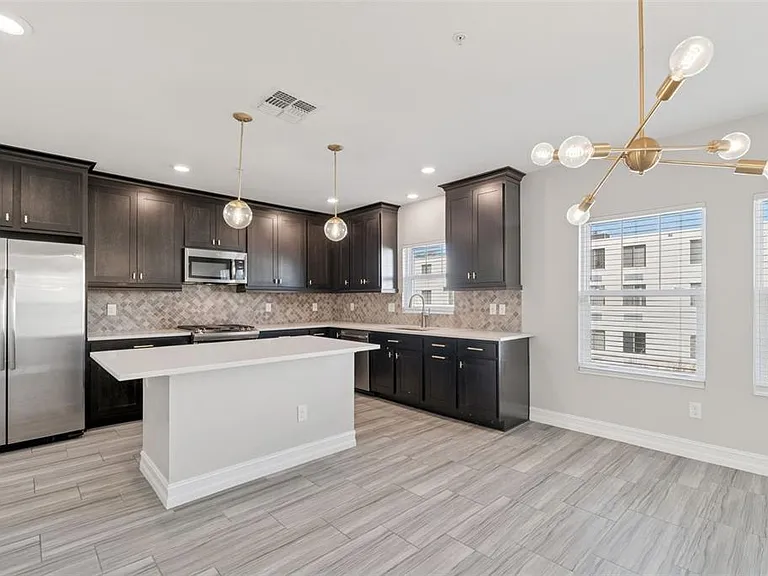 4921 W Paul Ave #4 — Photo 22
