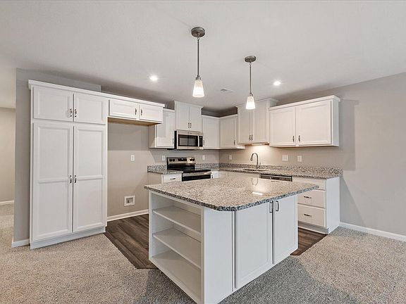3rd image of 520 Foxhill Dr #14-103