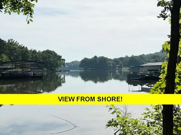 Okmulgee Dr, Cherokee Village, AR 72529