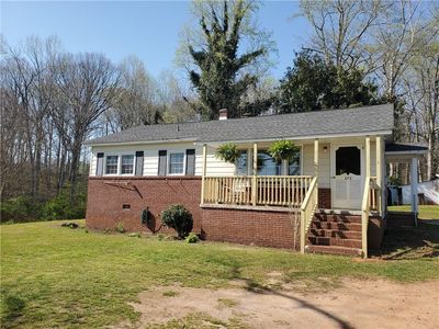 673 Ireland Rd, Pickens, SC, 29671