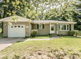 7218 Valley View Ln, Bethalto, IL 62010