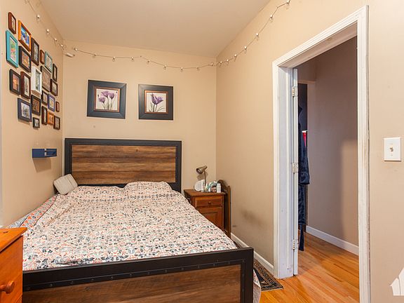 5th image of 1635 N Ashland Ave APT 1