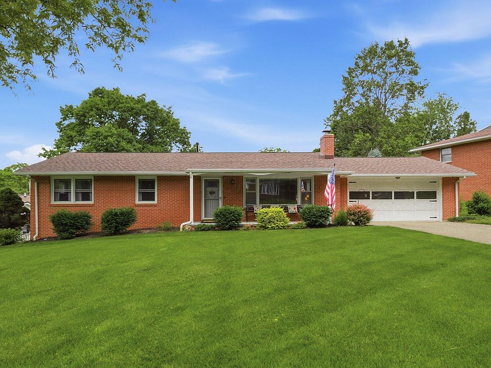 1st image of 301 Teryl Dr