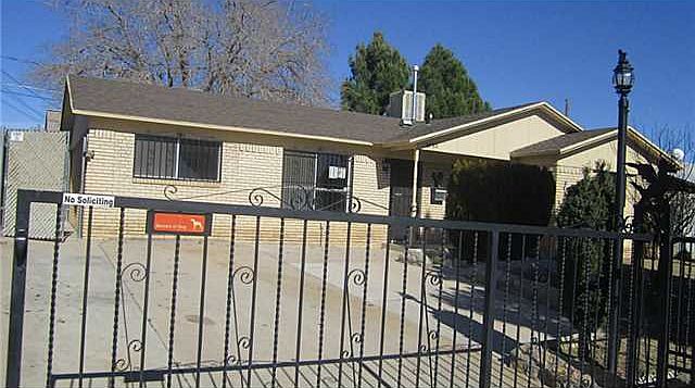 1st image of 4753 El Campo Dr