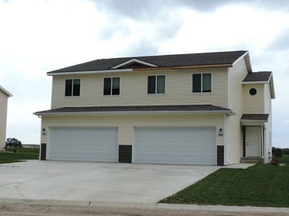 24 7th St SW