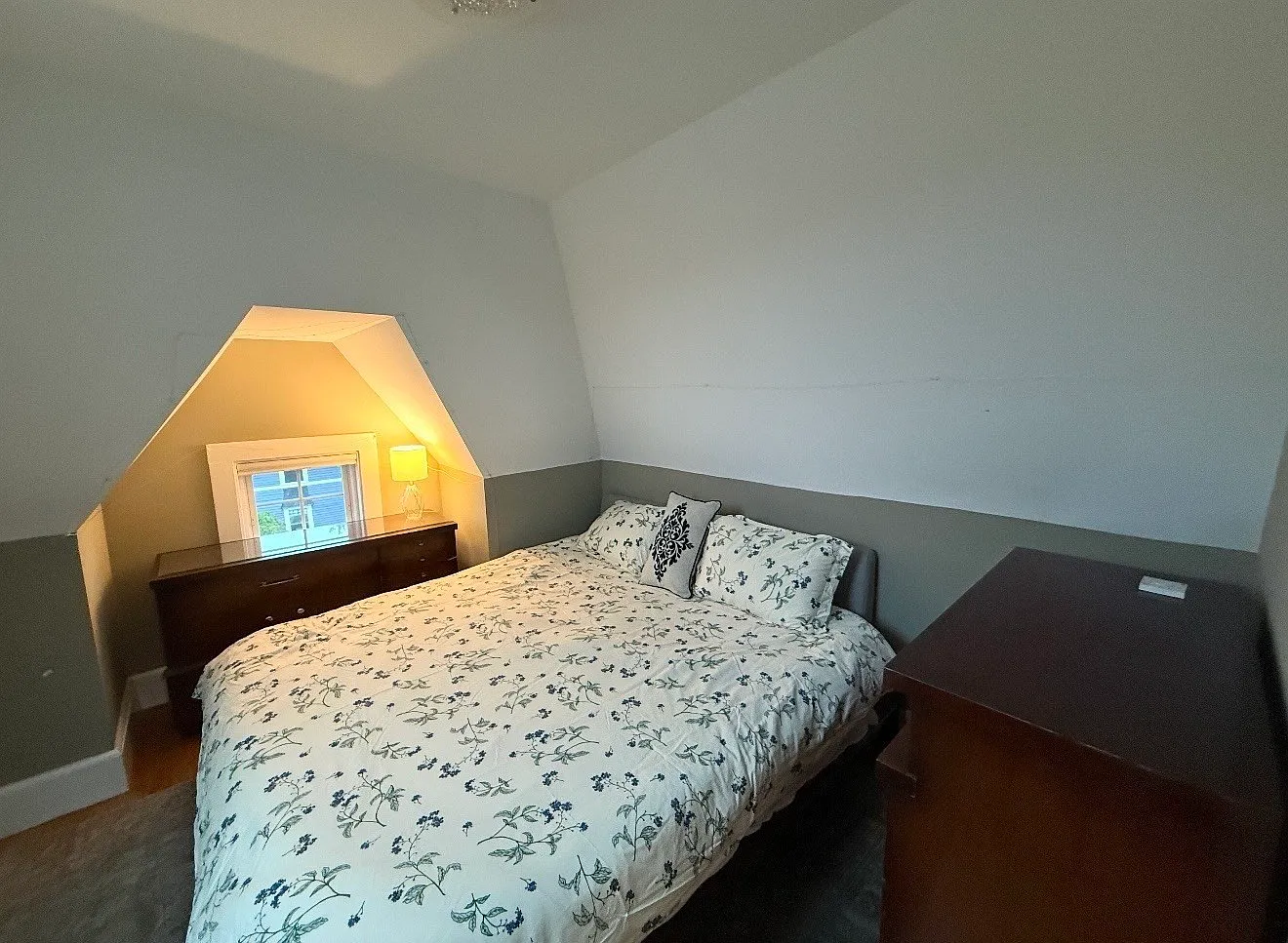 1 bed, 1.0 bath, 500 sqft, $1,800 — Photo 3