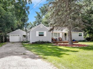 703 W Henry St, Charlotte, MI 48813