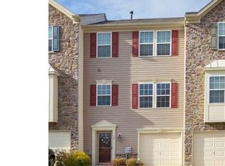 25 Cypress St, Swedesboro, NJ 08085
