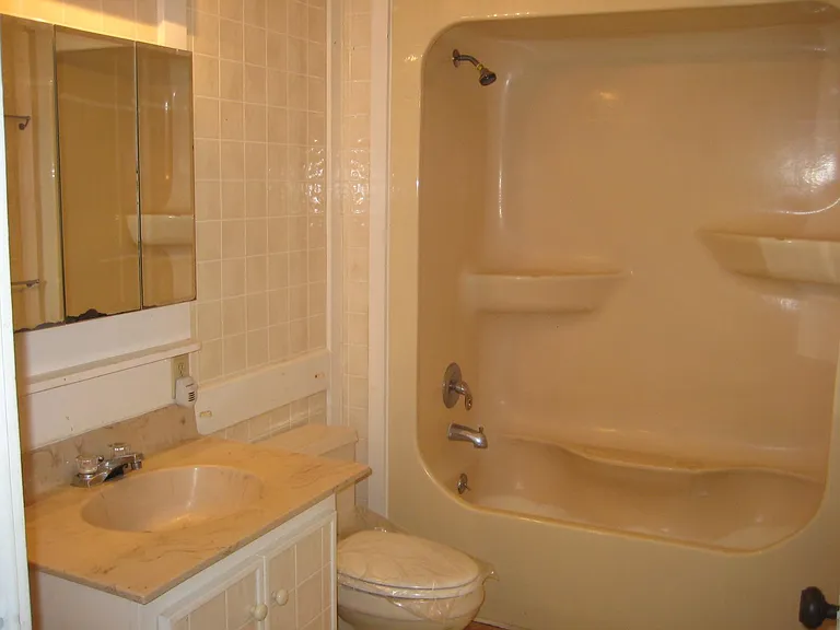 909 Magnolia Dr #HOUSE — Photo 8
