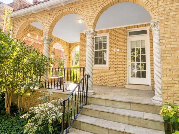 4218 38th St NW, Washington, DC 20016