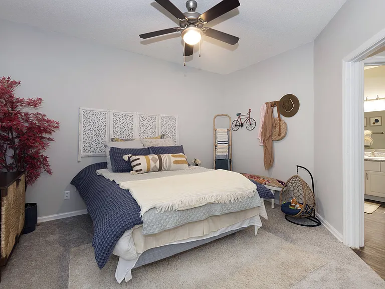 Whitehall Estates — Photo 18