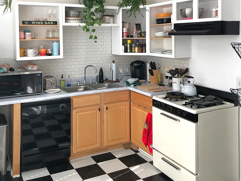 742 Monroe Dr NE #13 — Photo 14