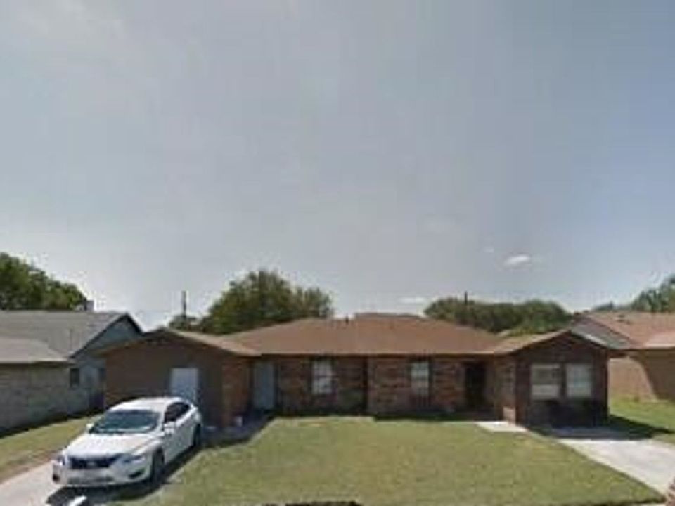 1st image of 2118 Spicewood Dr