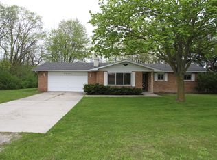 5394 Mackinaw Rd, Saginaw, MI 48604
