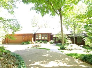 1362 Bear Canyon Rd, Ballwin, MO 63021