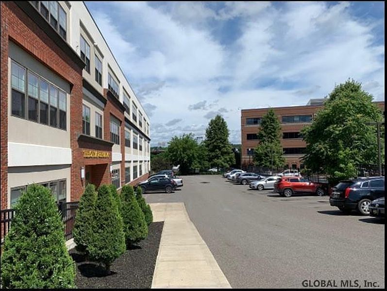 5th image of 733 BROADWAY #THE LOFTS AT BROADWAY