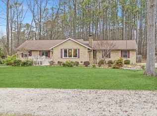 303 Chesapeake Dr, Grimesland, NC 27837