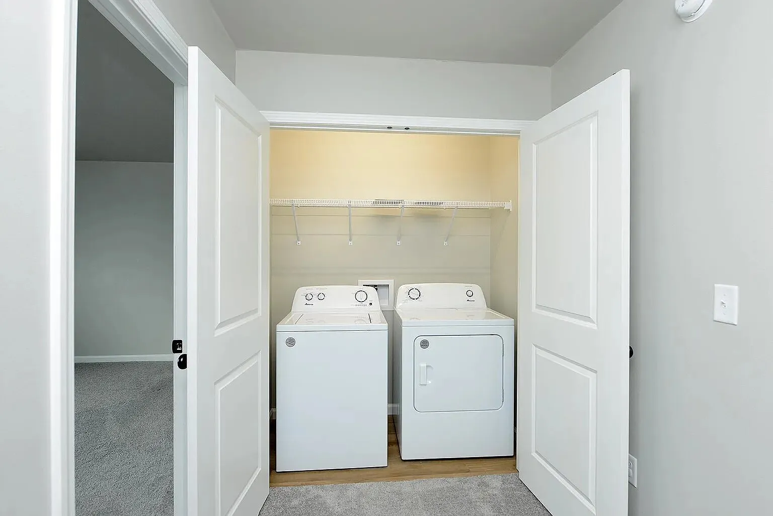 2383 Eagle Valley Drive South - 1 — Photo 3