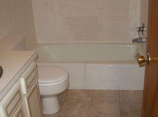 4631 Ridge Rd, Baltimore, MD 21236