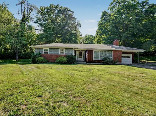 202 Lake Walton Road, Hopewell Junction, NY 12533