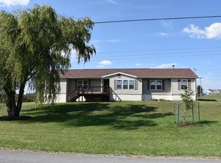 467 Pleasant Hill Rd, Morgantown, WV 26508