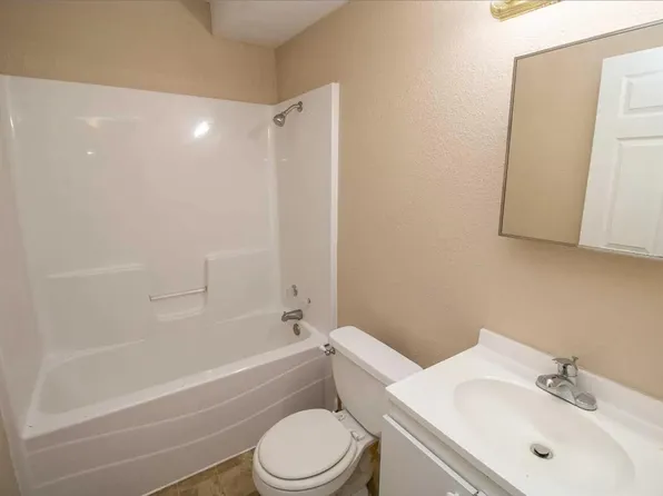 1520 E Fortuna St #4, Wichita, KS 67216