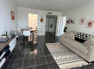2350 NE 135th St APT 208, North Miami, FL 33181