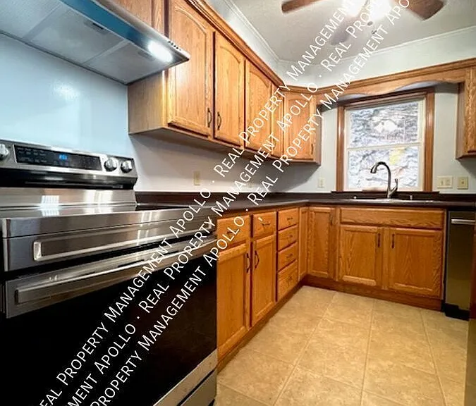 1833 Poco Ln — Photo 11