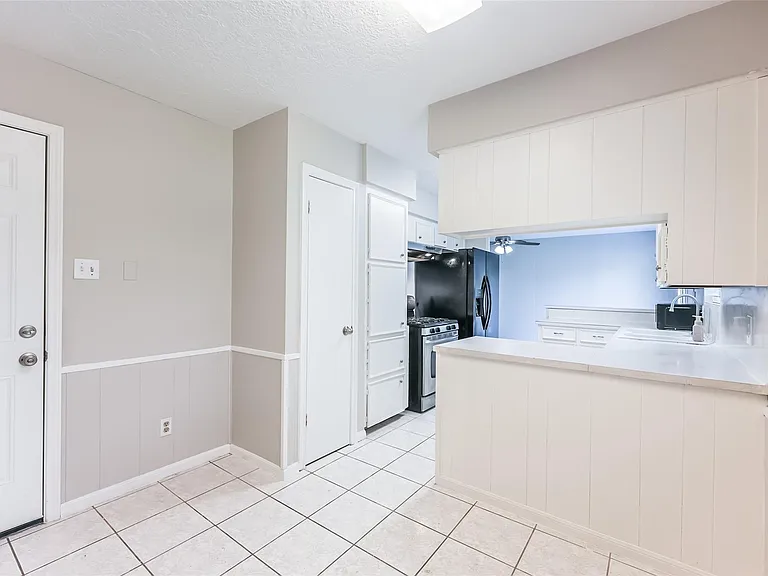 7015 Pine Vista Ln — Photo 10