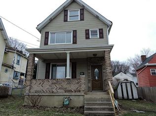 116 7th Ave, Carnegie, PA