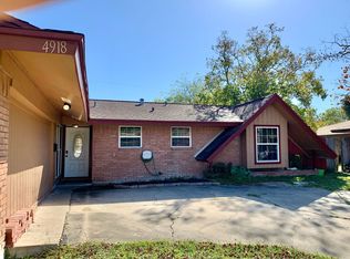 4918 Branscomb Dr, Corpus Christi, TX 78411