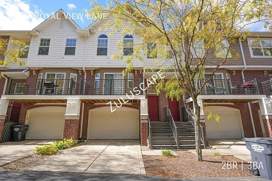 1st image of 1472 Royal View Ln