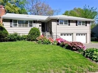 385 Milton Rd, Rye, NY 10580