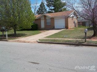 606 Meadowlake Dr, Noble, OK 73068