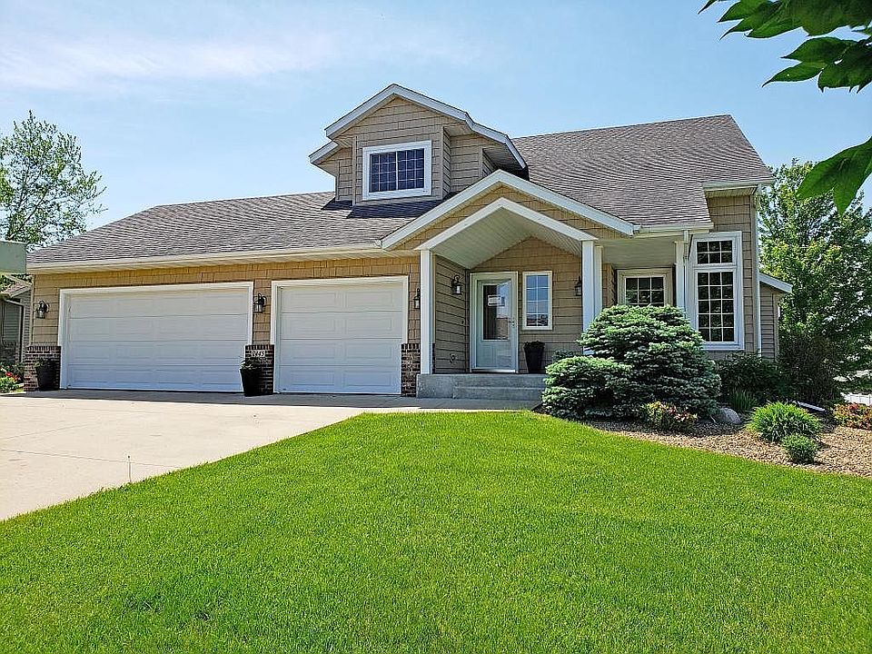 1st image of 2445 Stony Creek Dr