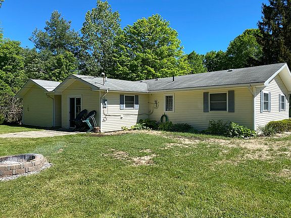 3rd image of 7341 Chippewa Dr