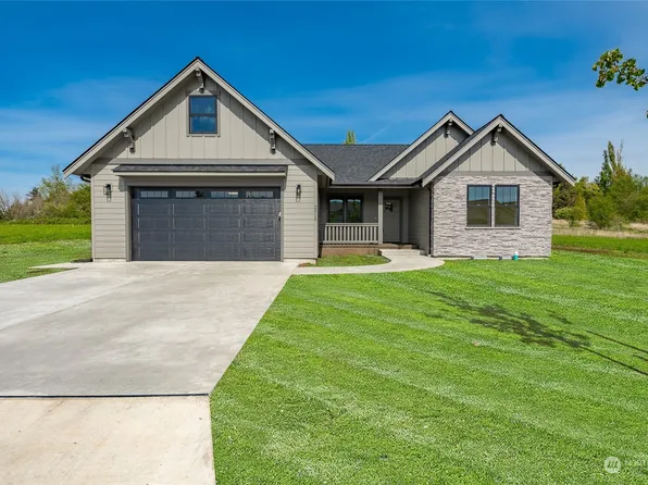 2015 Steelhead Way, Lynden, WA 98264