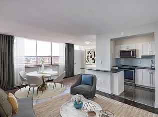 99 Dowling Ave, Toronto, ON M6K 3A2