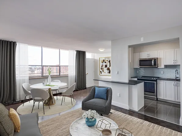99 Dowling Ave, Toronto, ON M6K 3A2
