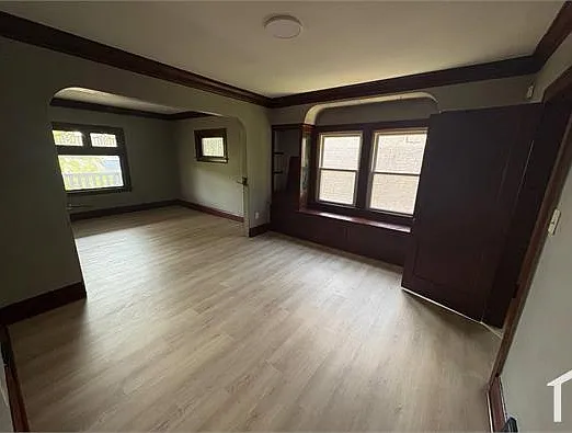 3 bed, 1046 sqft, $1,600 — Photo 3