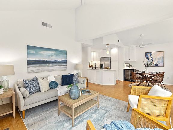 5th image of 11288 Portobelo Dr